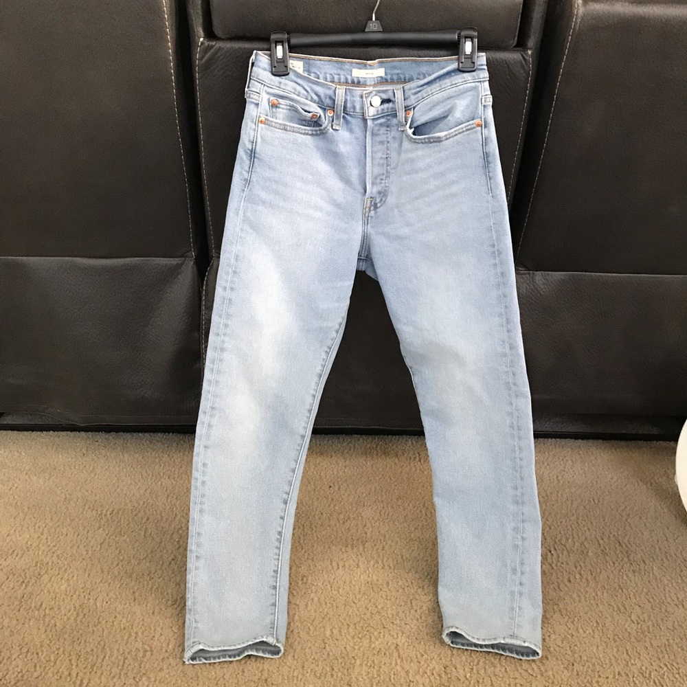 Levi's Women's Straight Leg Jeans in Soft Blue